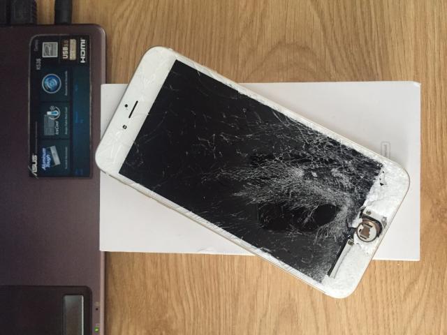 iPhone 6 bị vỡ, vỡ màn hình